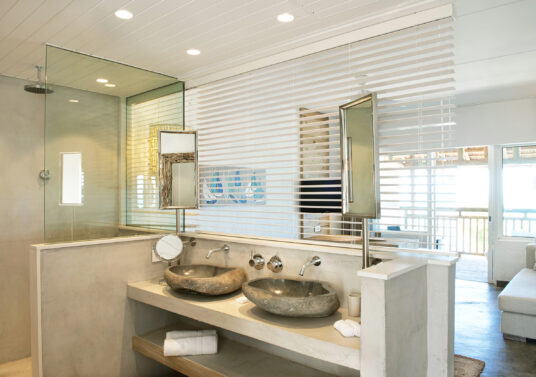 couple privilege suite bathroom