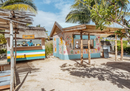 ZA_Taba-j _ Juice bar 01